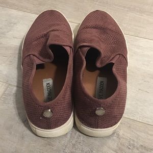 Steve Madden Slip Ons